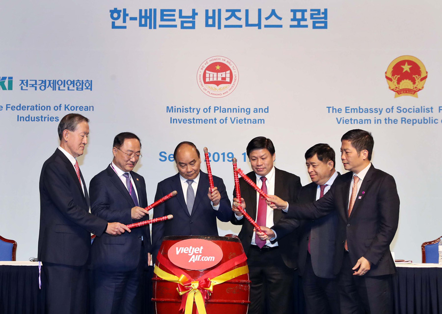 Celebrating the 30th anniversary of ASEAN – South Korea relations, Vietjet inaugurates new routes