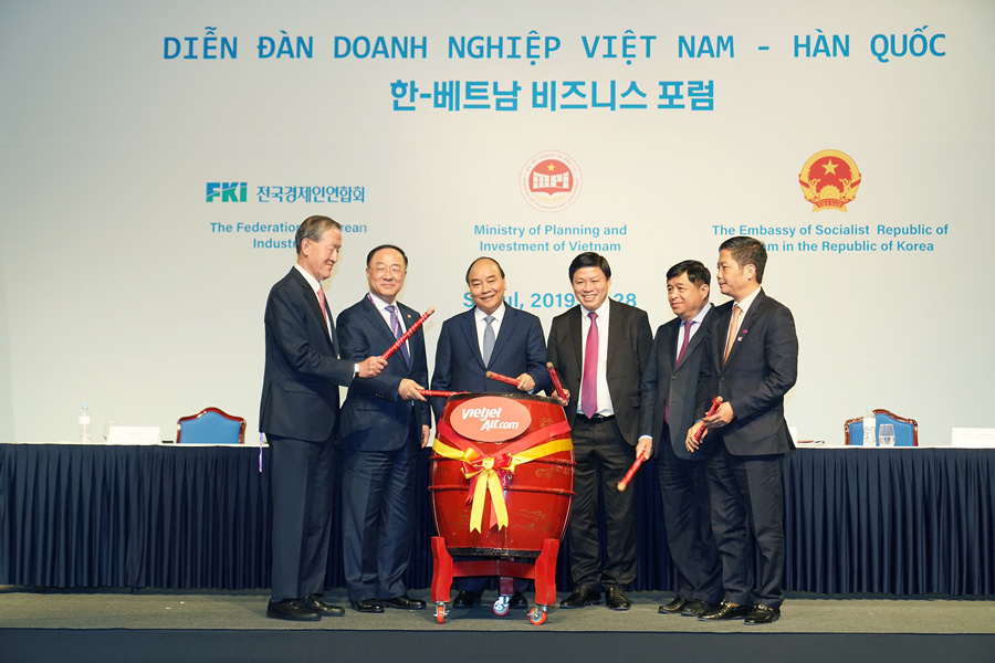 Celebrating the 30th anniversary of ASEAN – South Korea relations, Vietjet inaugurates new routes