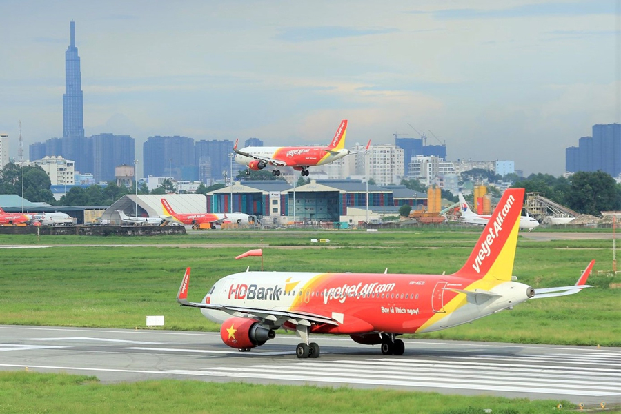 Opening 2 international routes from Da Nang to Singapore & Hong Kong, Vietjet offers millions of 0VND tickets
