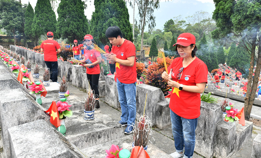 Vietjet highlights Vietnamese sovereinty in Northern end Lung Cu